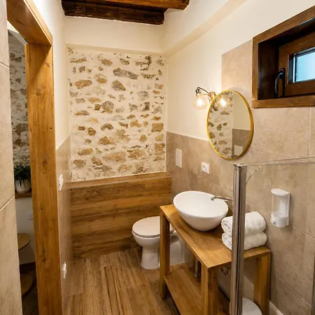 Casa Runcis 3*